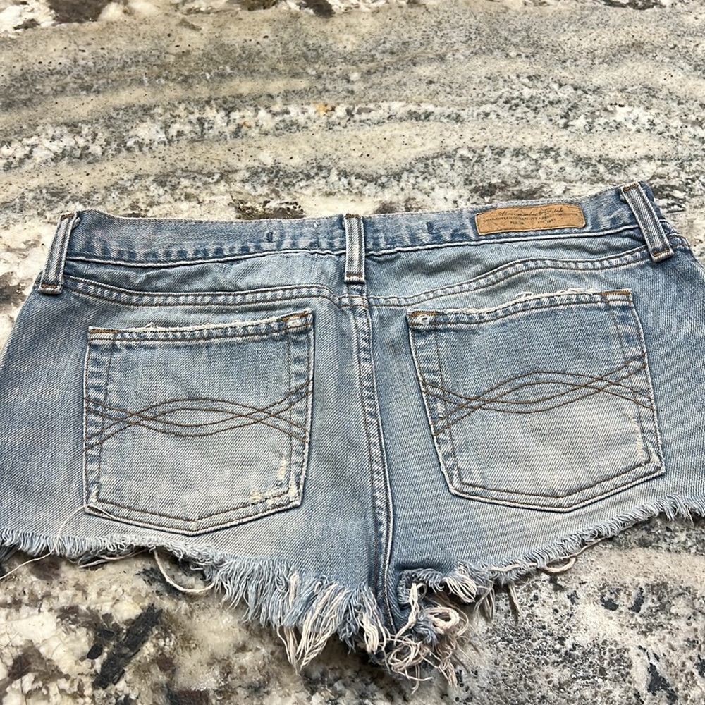 Hard to find low rise Distressed Abercrombie cut off shorts. - Picture 3 of 5